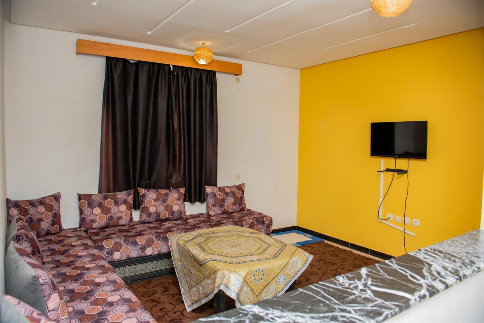 Appartement Afgo 우아르자자테 외부 사진