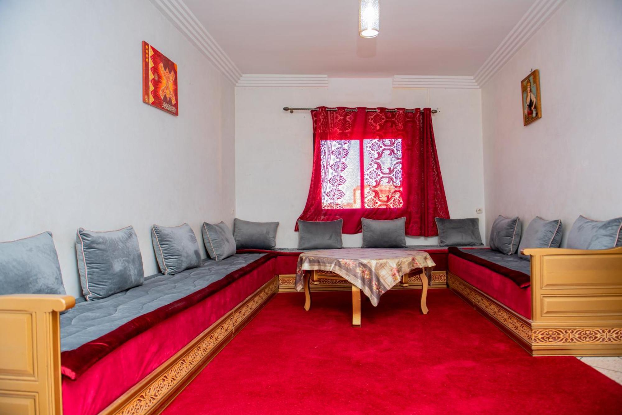 Appartement Afgo 우아르자자테 외부 사진