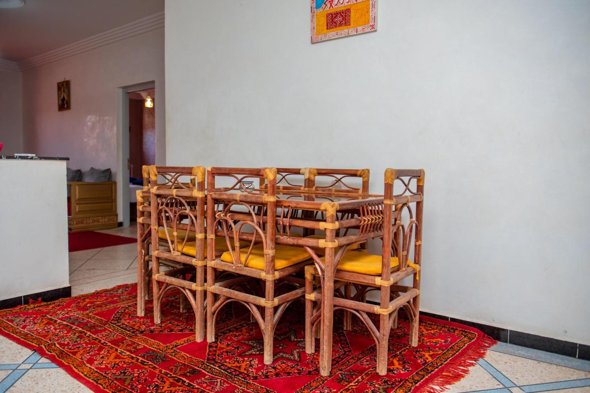 Appartement Afgo 우아르자자테 외부 사진